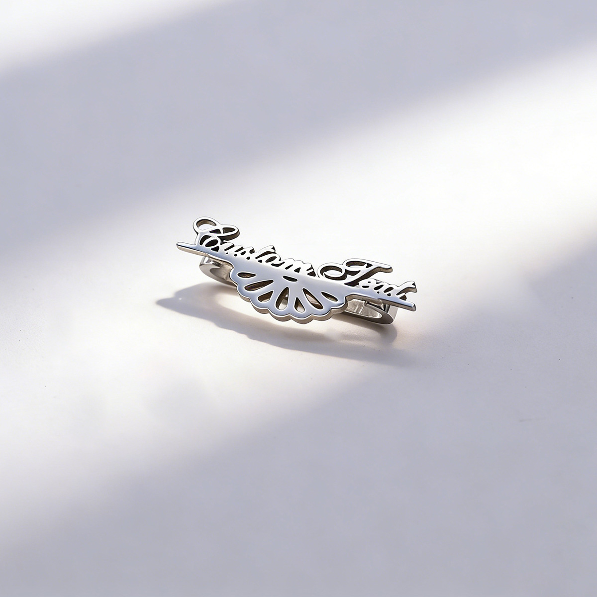 Smartwatch Ring Watches - Chandler Custom Name Fan-Shaped Metal Strap