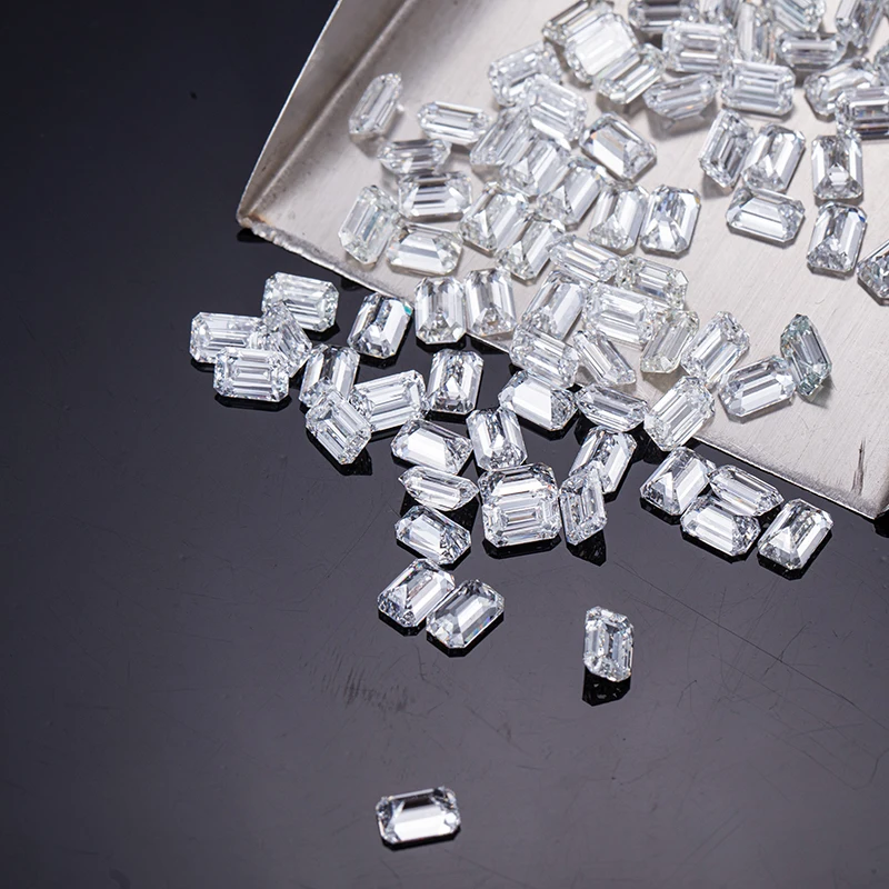 Emerald Cut HPHT Lab Grown Mel - đánh giá và giá Vs Smartwatch