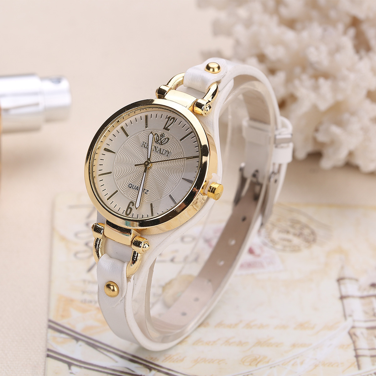 Women's Fashionable Minimalist - đánh giá và giá Minimalist Thin Watch