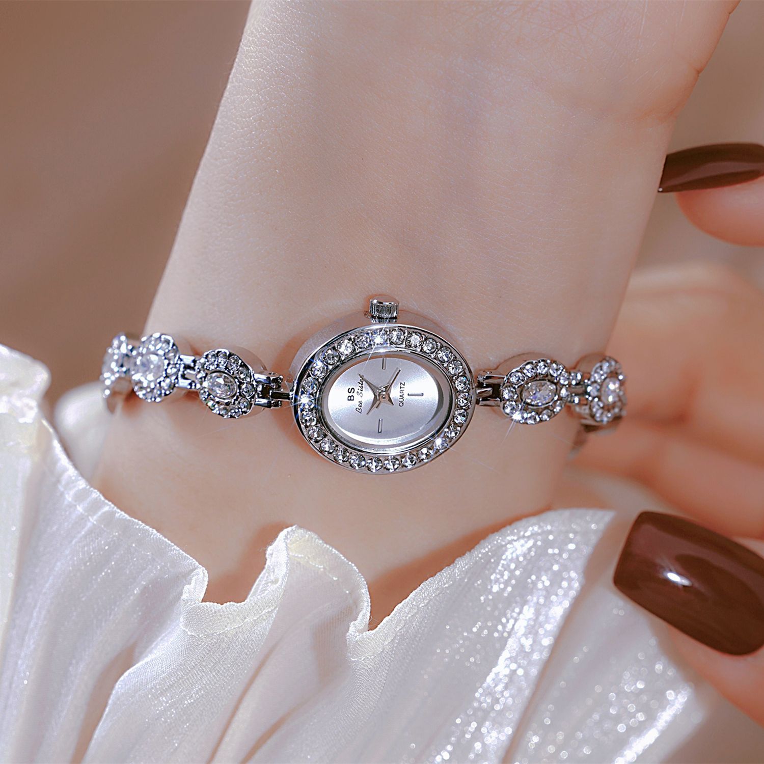 UTHAI New Women Chain Watch Li - đánh giá và giá Minimalist Thin Watch