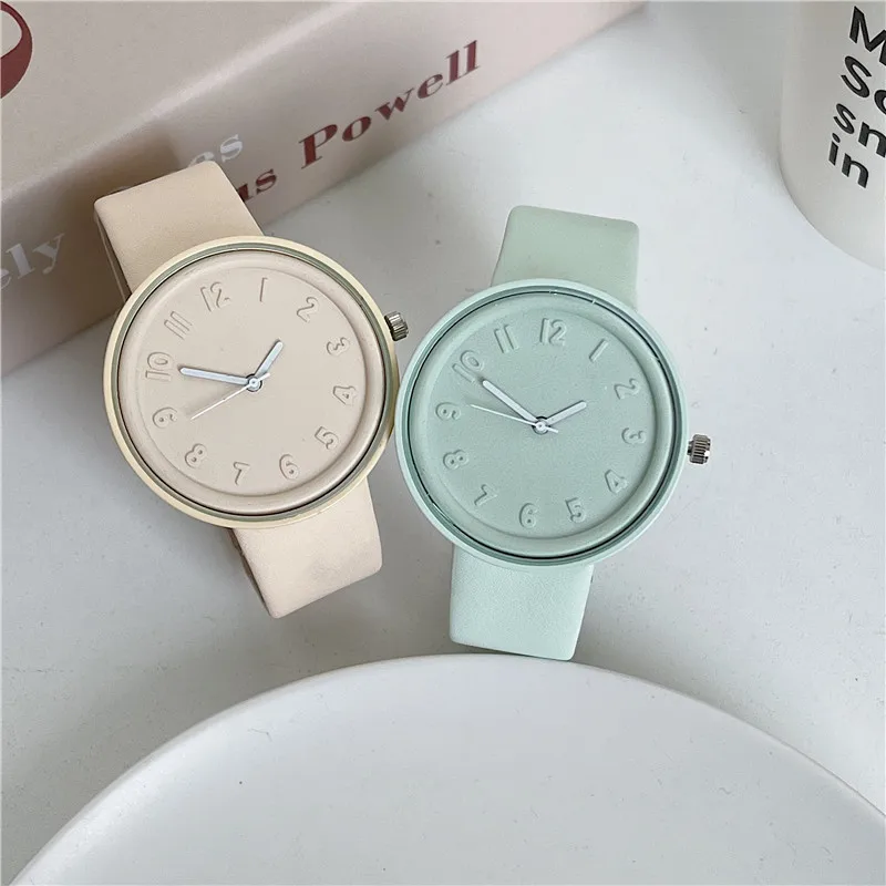 Makaron Color Series Women's W - đánh giá và giá Minimalist Thin Watch